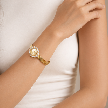 Sotoiru Golden Petal Jewelry Watch