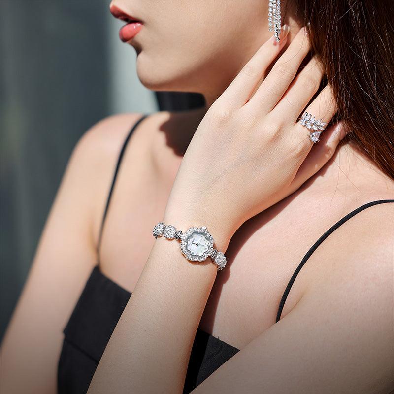 Sotoiru Luxury Women Watches with Black Dress